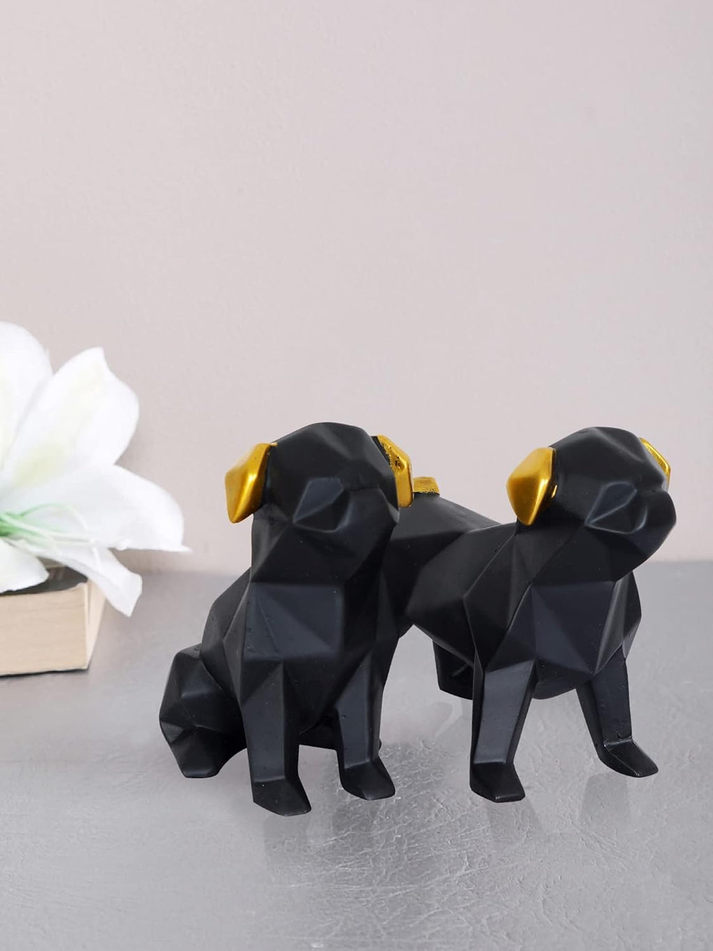 Dog Pair Showpiece